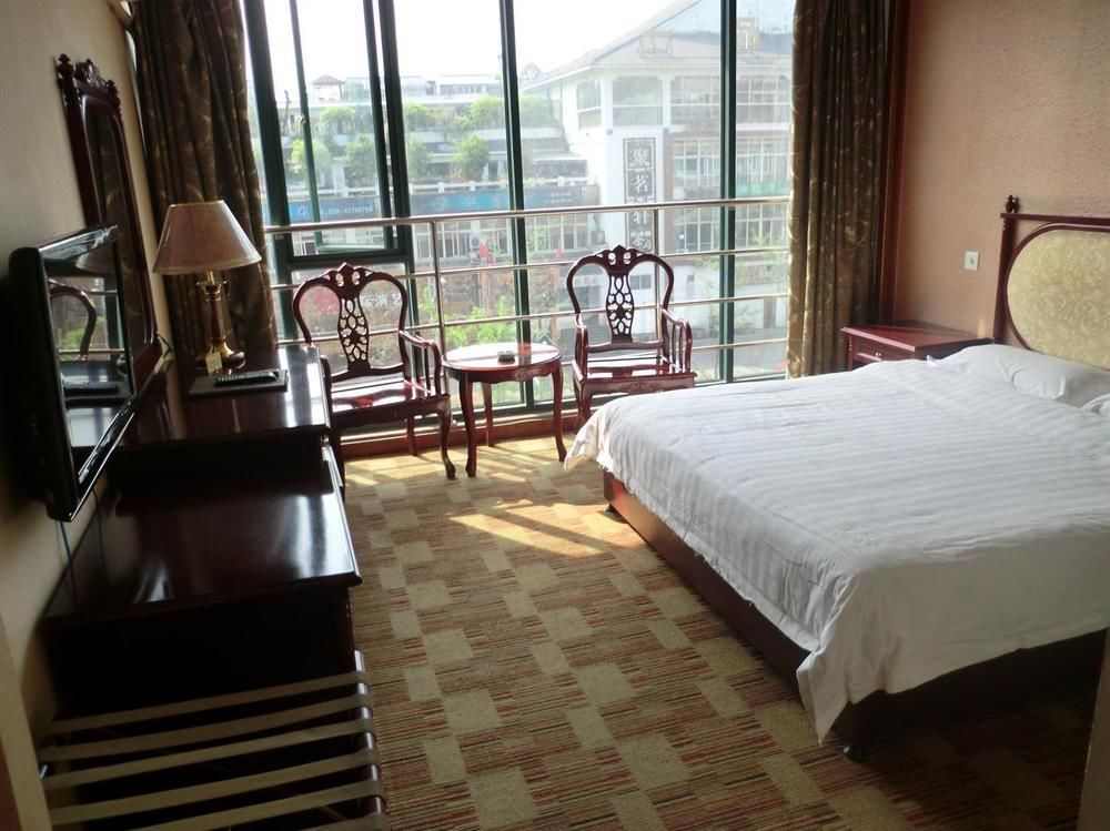 Huayu South City Hotel Wenjiang Ngoại thất bức ảnh