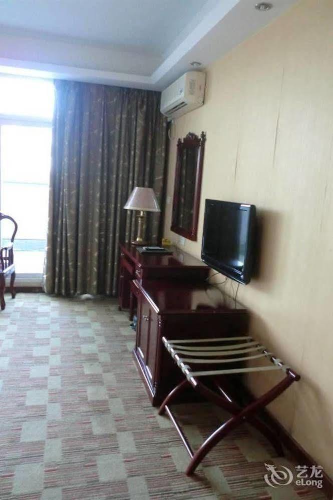 Huayu South City Hotel Wenjiang Ngoại thất bức ảnh
